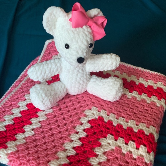Handmade Crochet Baby Blanket - Picture 2 of 7